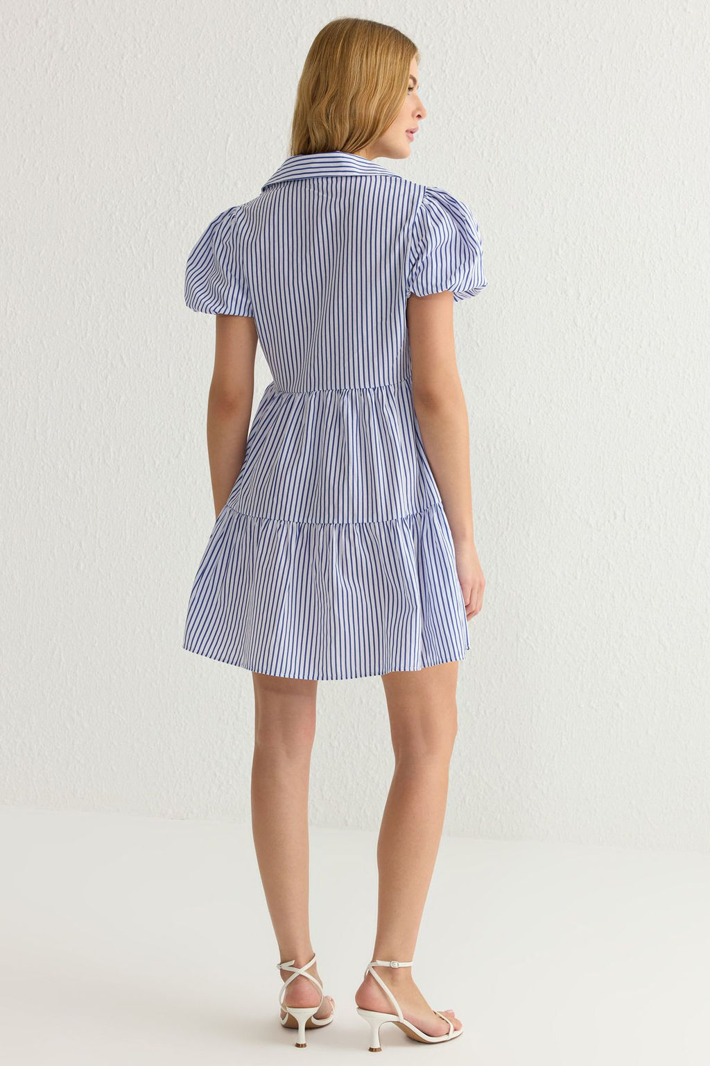 TRENDYOLMILLA Ekru Cizgili Mini Poplin Dokuma Gomlek Elbise TWOSS25EL00024  фото 6