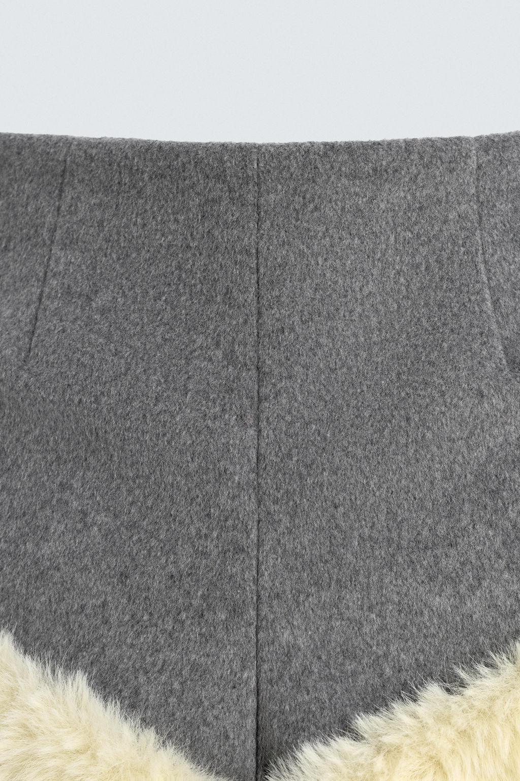 CONTRAST FAUX FUR SHORTS HARRY LAMBERT FOR ZARA X DISNEY