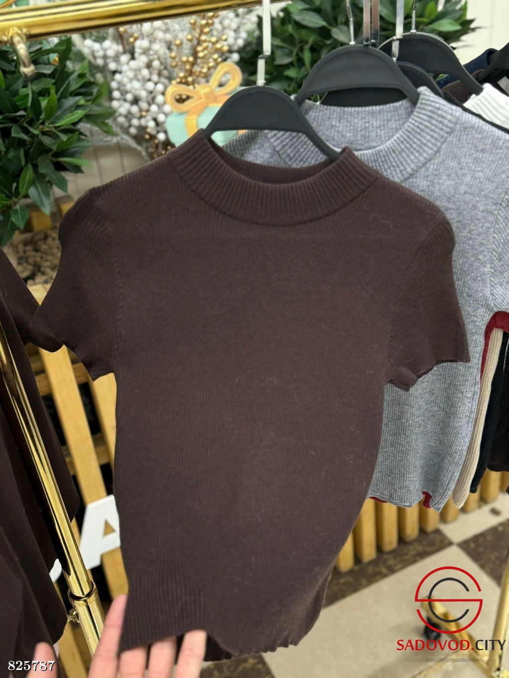 Футболка женская однотонная