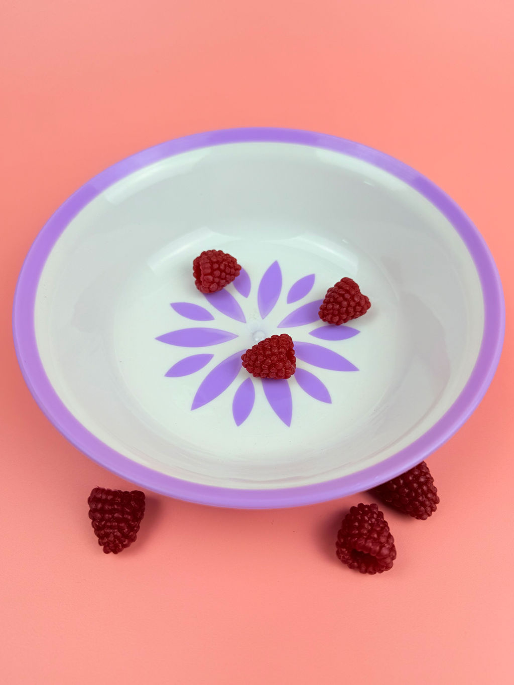 Цена за 2 шт. Миска пластиковая круглая 17,5см 0,7л (цвет микс) OLS-179-23