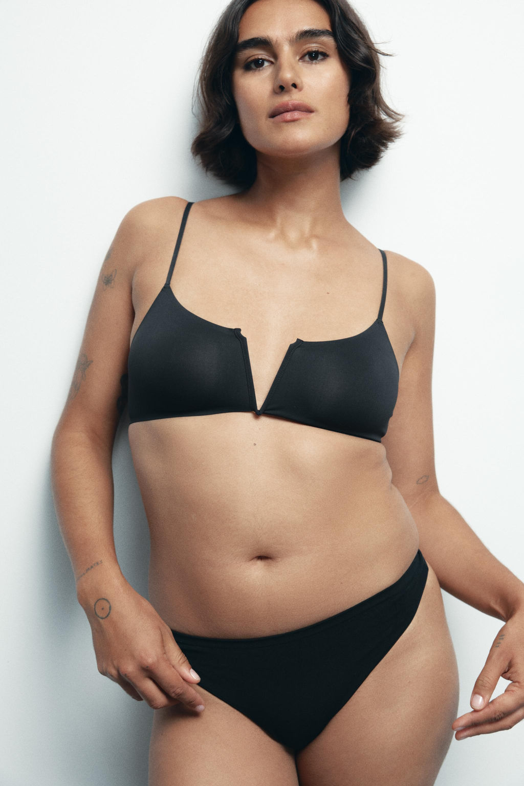 SHAPING BRA WITH POLYAMIDE - Zara фото 2