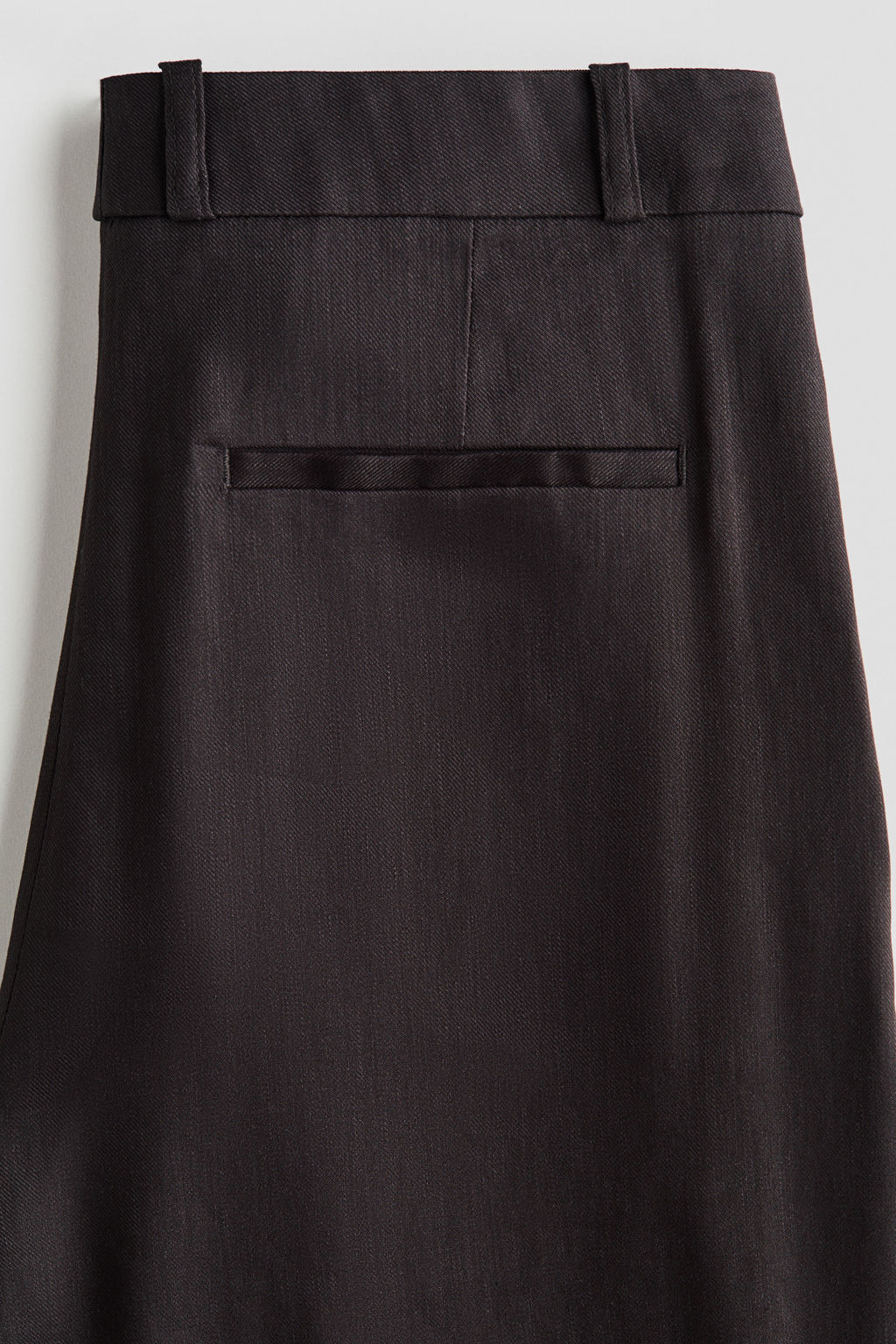 Pantal?n sastre amplio en mezcla de lino Easy Care - H&m фото 5
