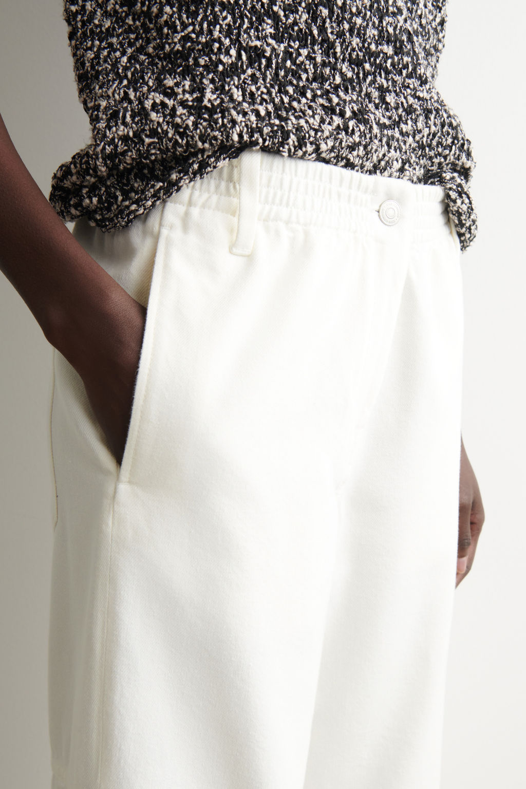 PANTAL?N DENIM WIDE LEG EN PANELES - H&m фото 6
