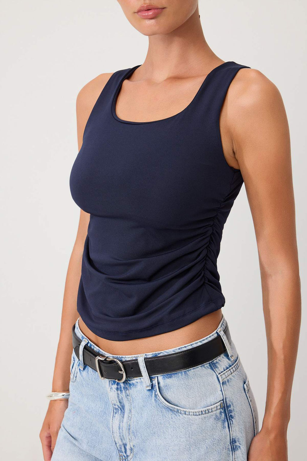 Siyah-Beyaz-Lacivert 3l_ Fitted/V_cuda Oturan Kal_n Ask_l_ Esnek _rme Atlet TWOSS26AL00137 - Trendyolmilla фото 5