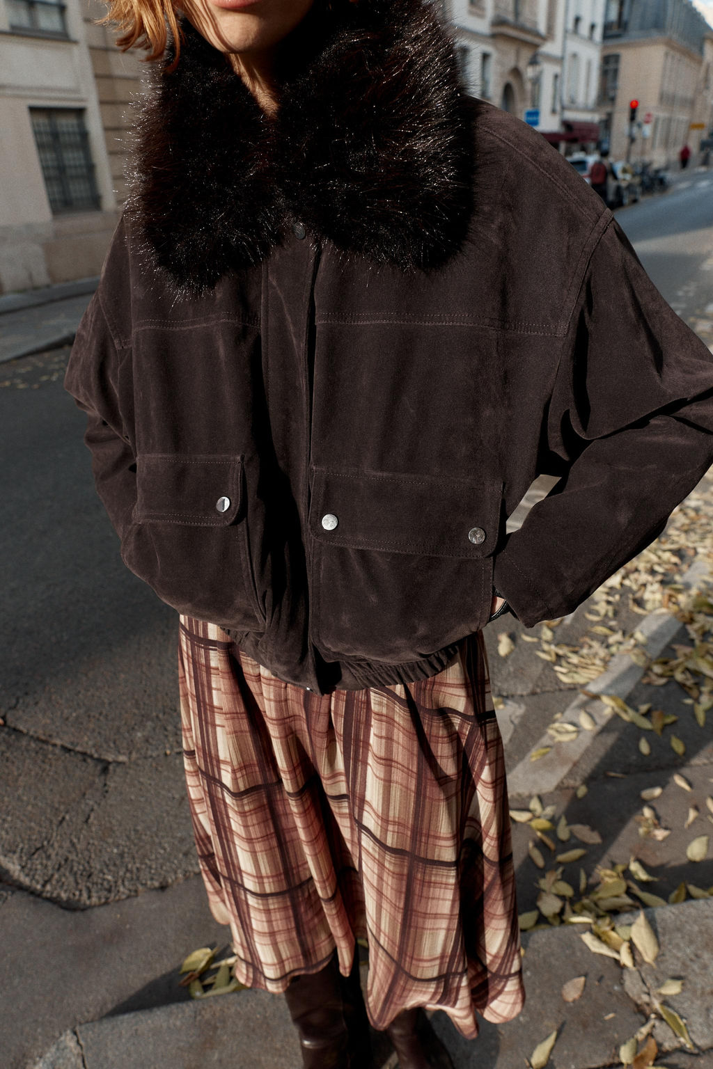 OVERSIZED BOMBER JACKET WITH FAUX FUR LAPEL - Zara фото 2