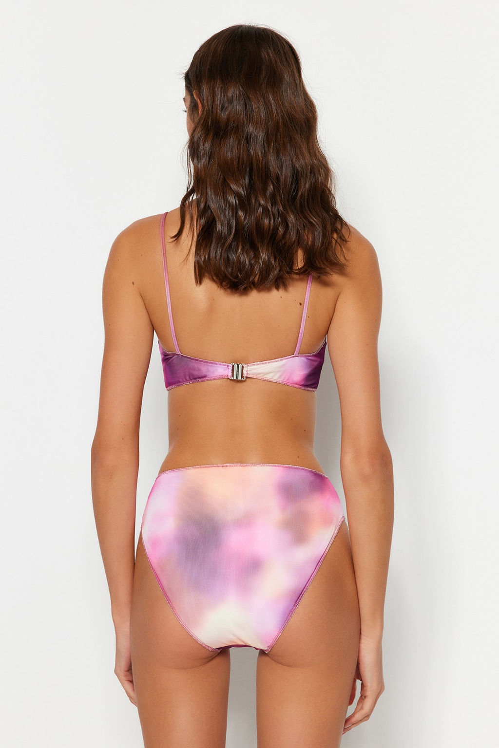 TRENDYOLMILLA Degrade Desenli Mesh Detayl? Yuksek Bel High Leg Bikini Alt? TBESS23BA00347 фото 6