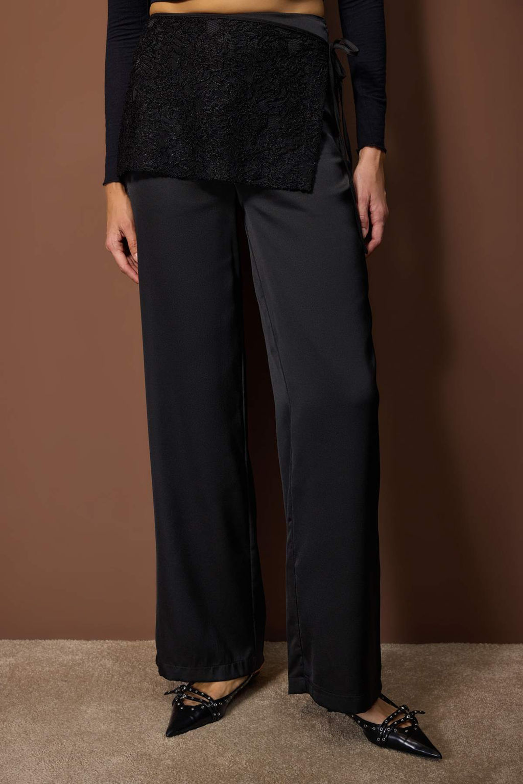 Siyah Dantel Detayl? Saten Dokuma Party Pantolon TPRAW26PL00002 - Trendyolmilla фото 3