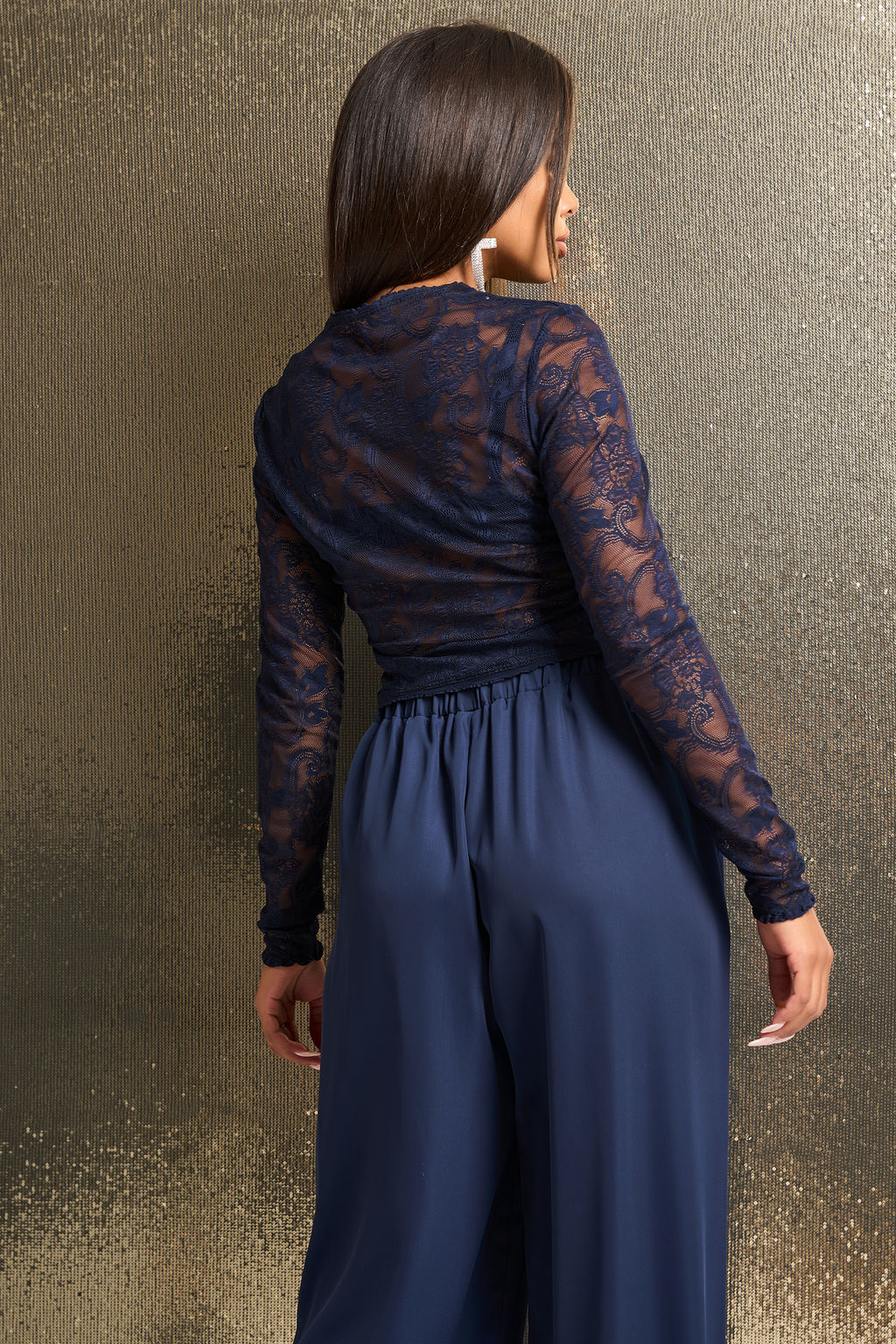 Лонгслив кружевной синий