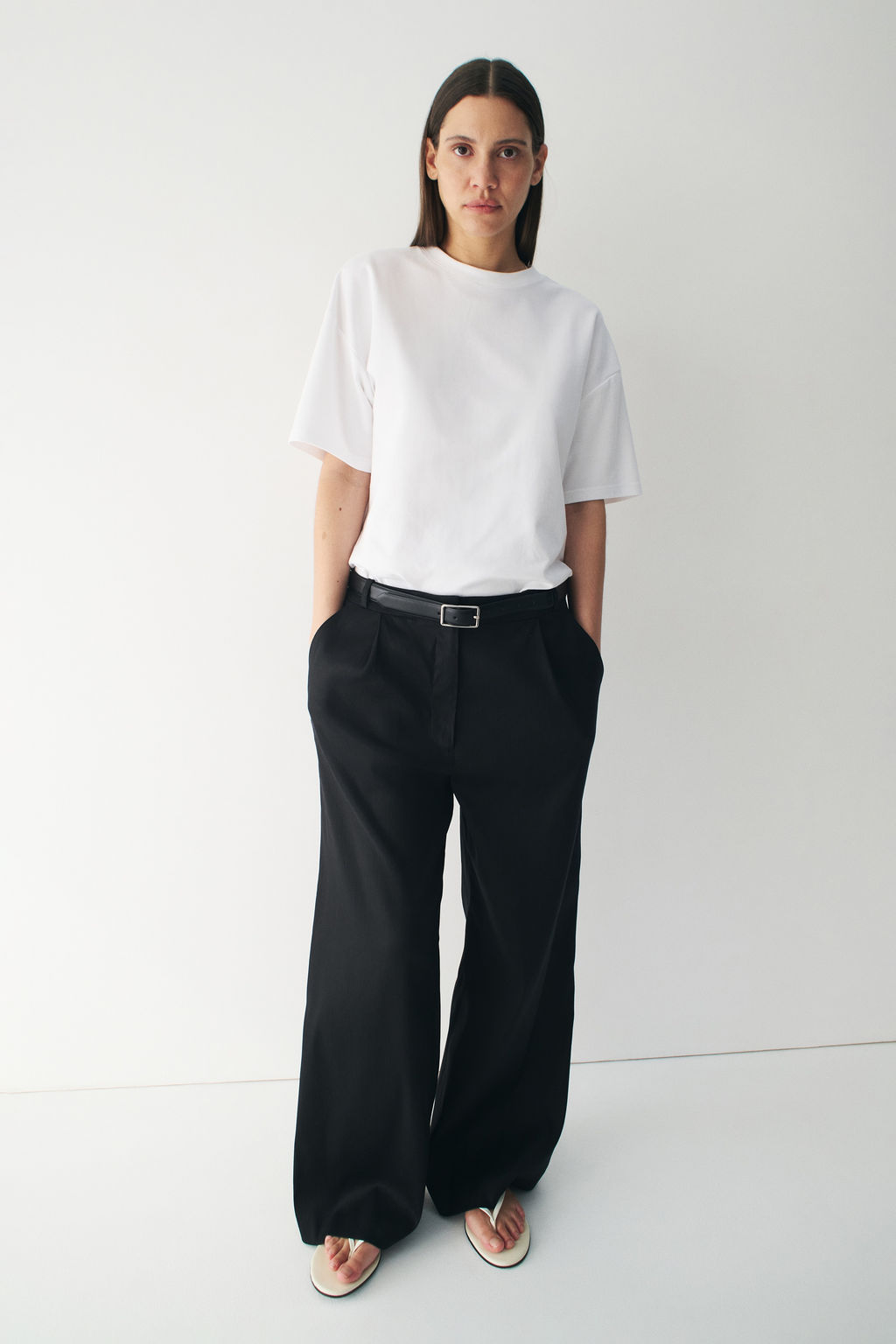 Pantal?n sastre amplio en mezcla de lino Easy Care - H&m фото 4