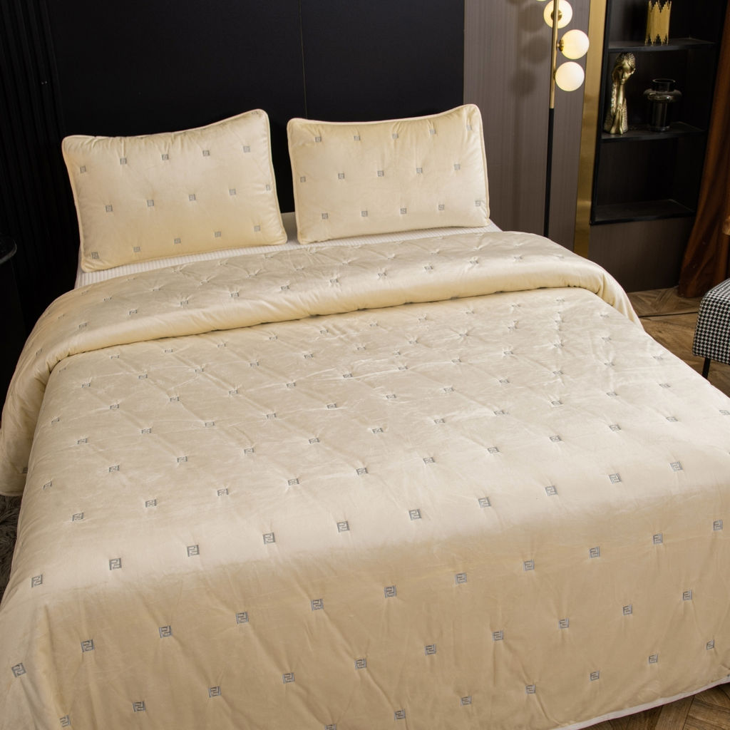 Велюровое покрывало Grande OVS009 240*260