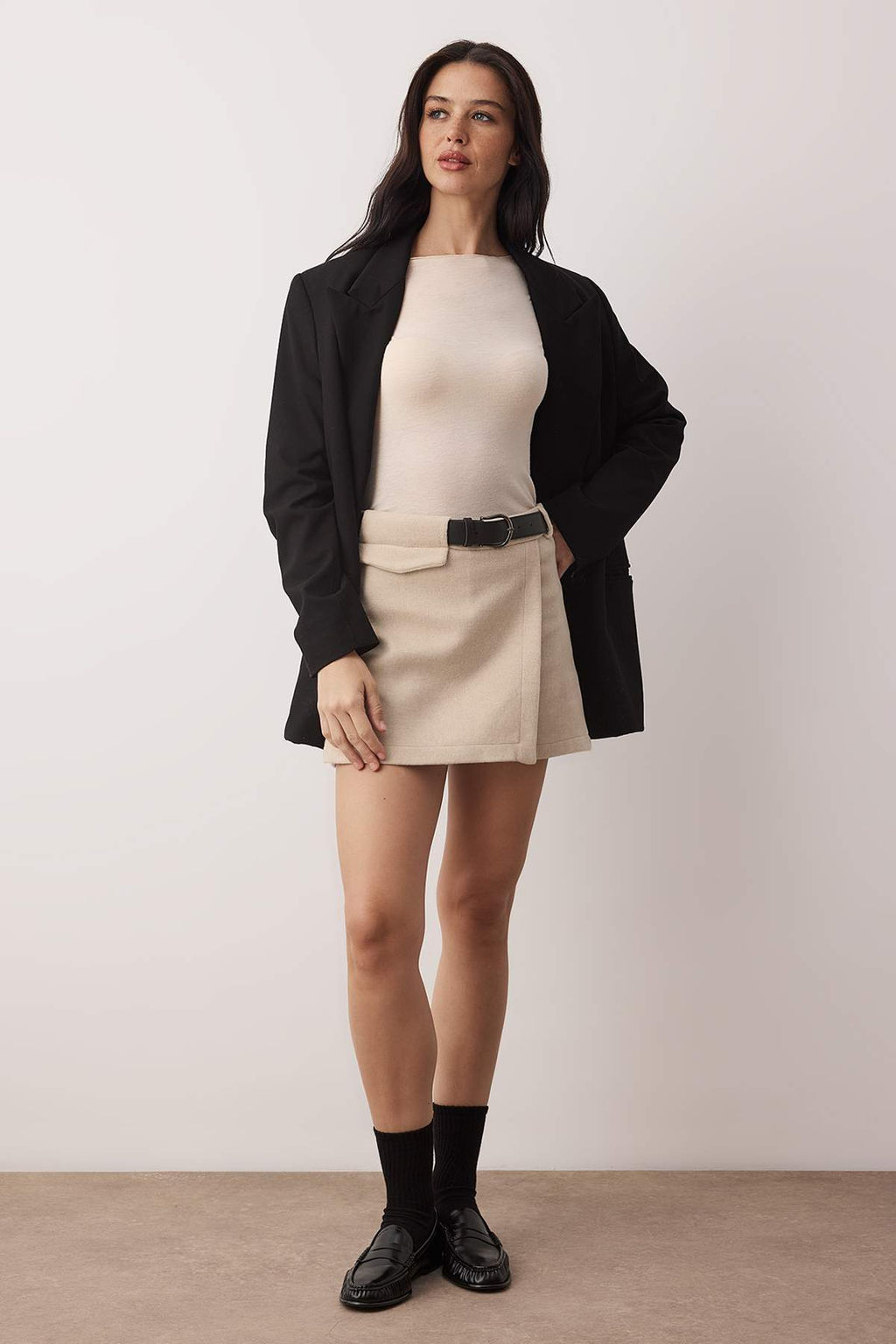 TRENDYOLMILLA Tas Kemer Detayl? Dokuma Sort Etek TWOAW21SR0037  фото 21