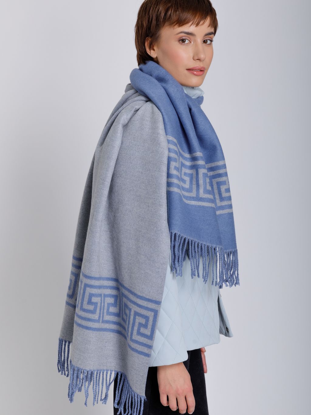 В составе шерсть и кашемир! теплый двусторонний палантин - Tantino фото 7