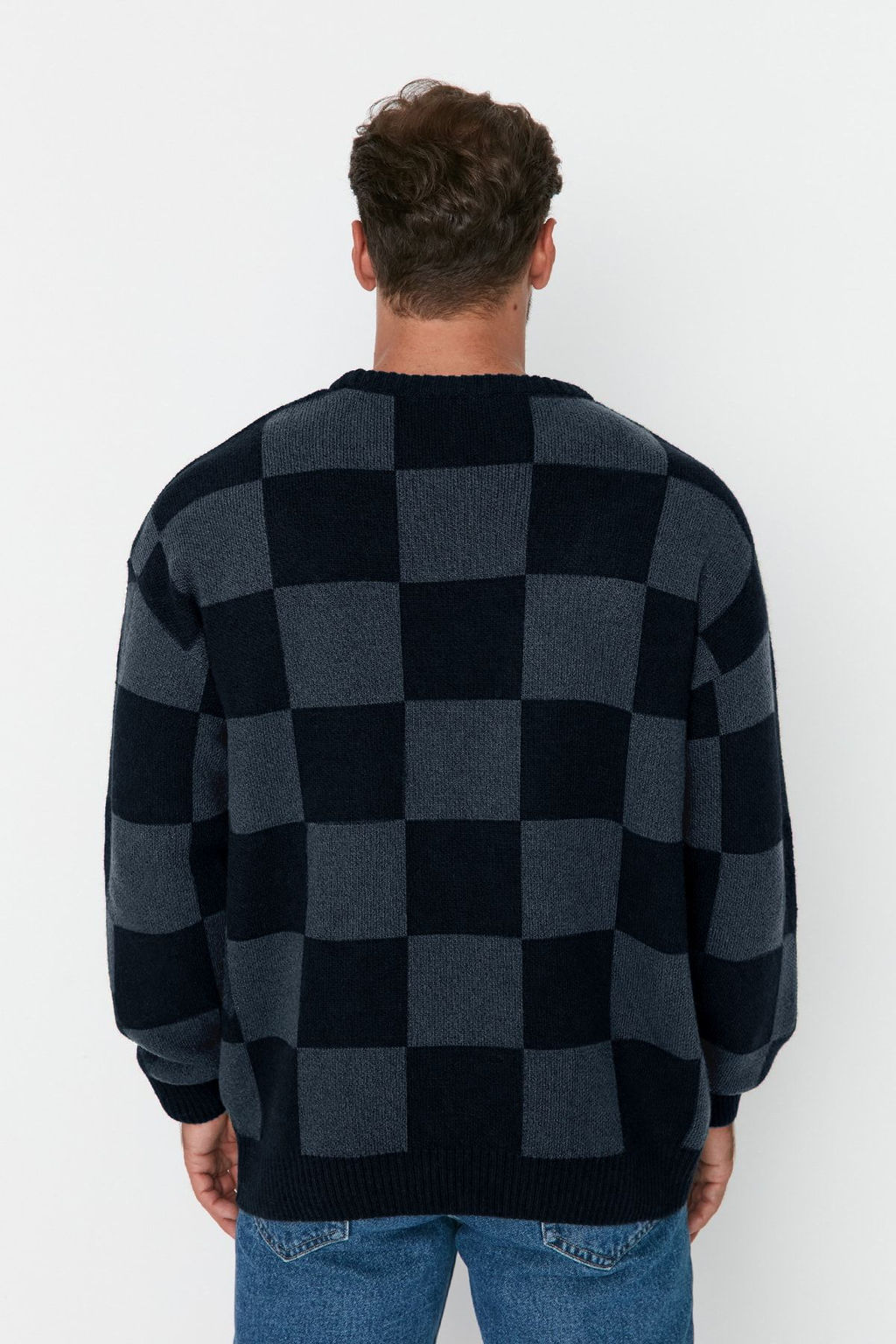 TRENDYOL MAN Lacivert Erkek Oversize Bisiklet Yaka Ekose / Kareli Triko Kazak TMNAW23KZ00279 - Trendyolmilla фото 14
