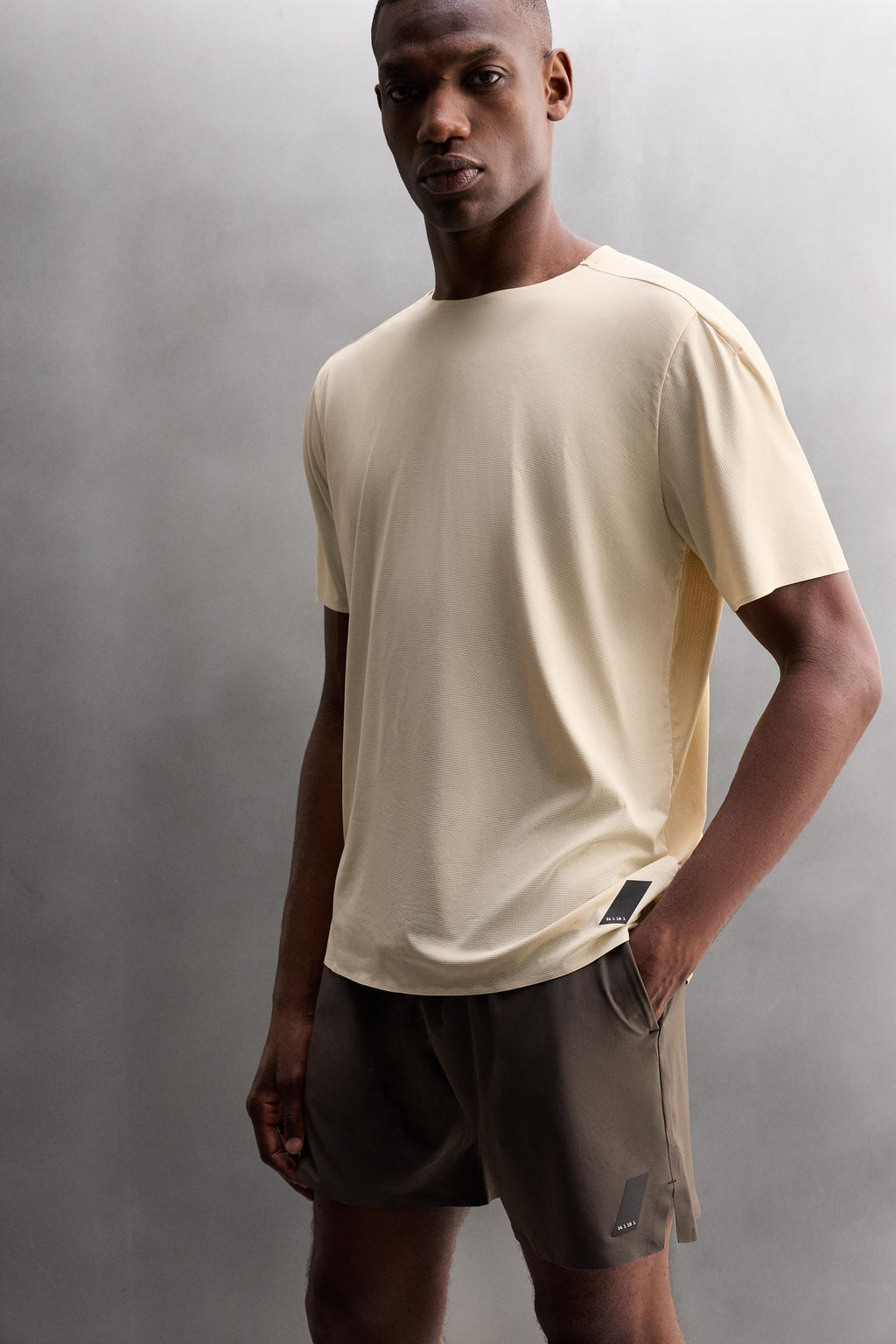 COLOUR BLOCK TECHNICAL T-SHIRT - Zara фото 5
