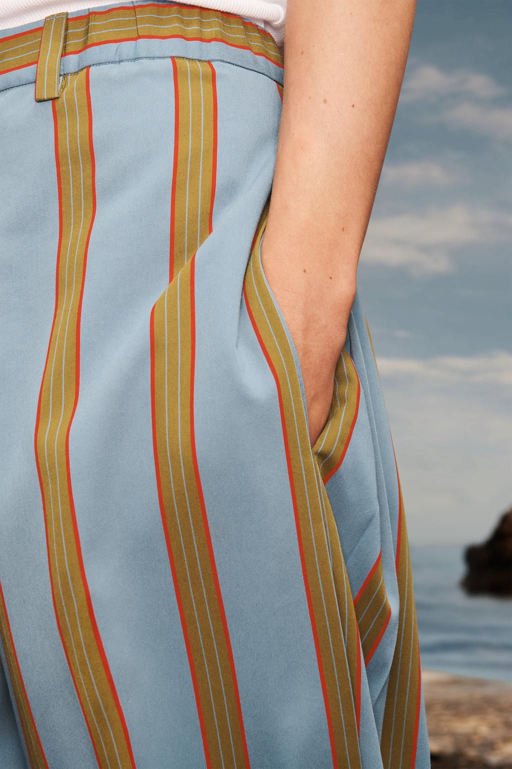 STRIPED RELAXED FIT BERMUDA SHORTS LIMITED EDITION - Zara фото 3