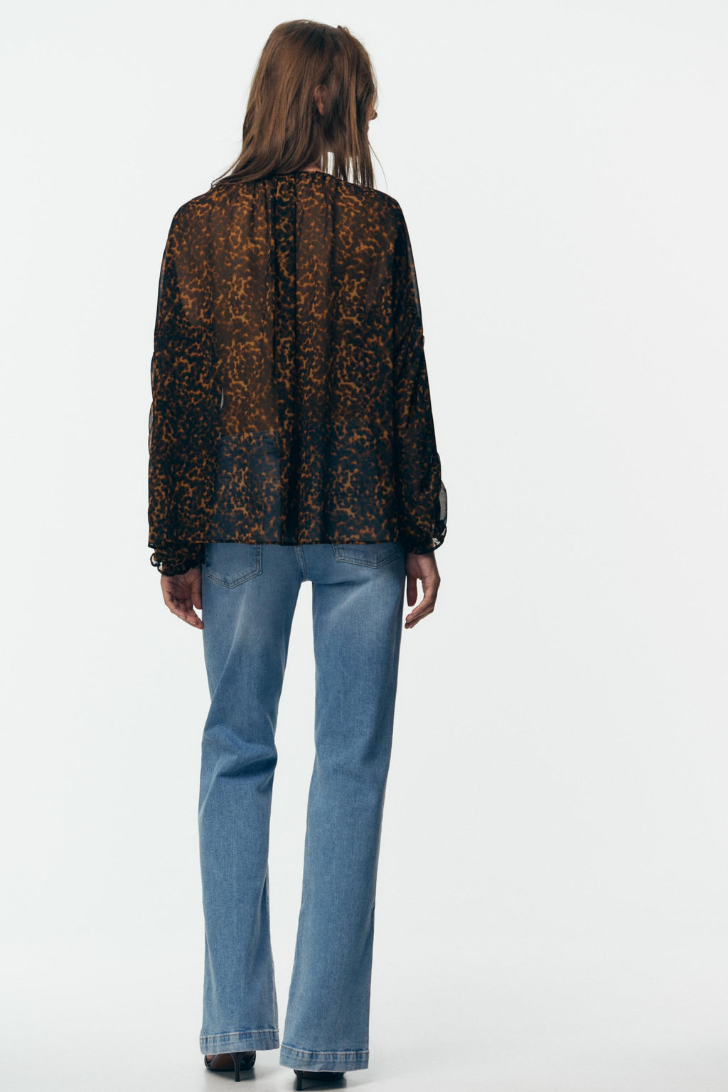 ANIMAL PRINT SEMI-SHEER BLOUSE - Zara фото 12