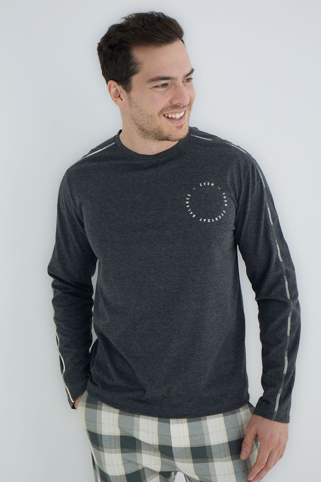 TRENDYOL MAN Antrasit Regular Fit Ekoseli Orme Pijama Tak?m? TMNAW25PT00070 - Trendyolmilla фото 4