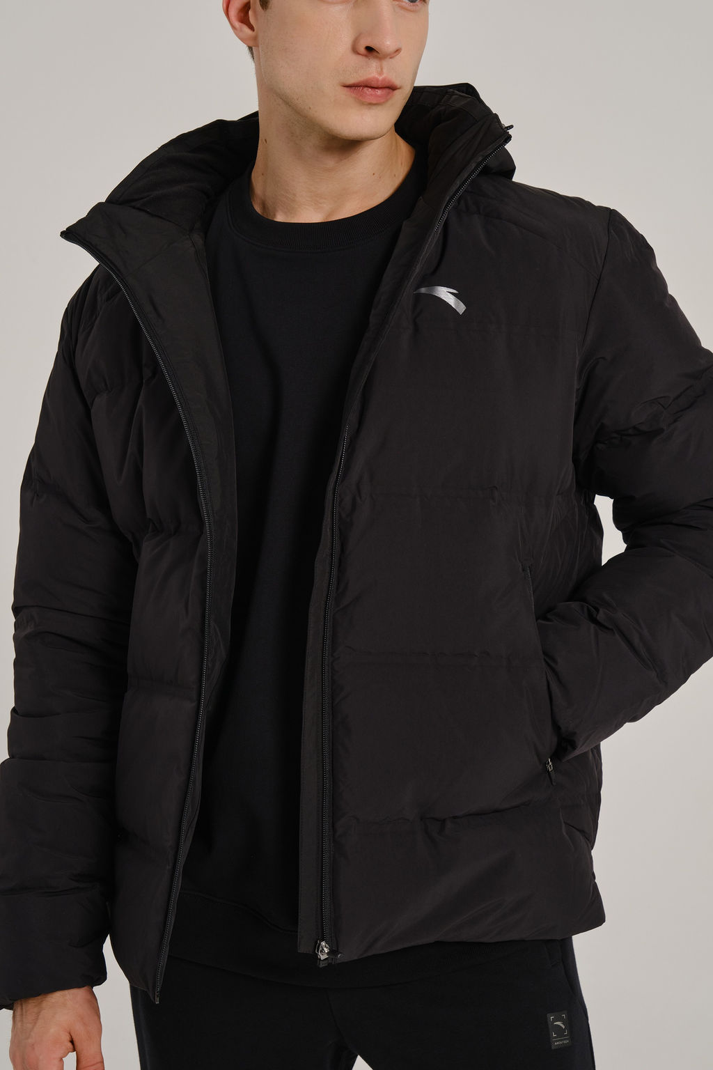 Пуховик короткий Черный TRN Down Jacket - Anta фото 5