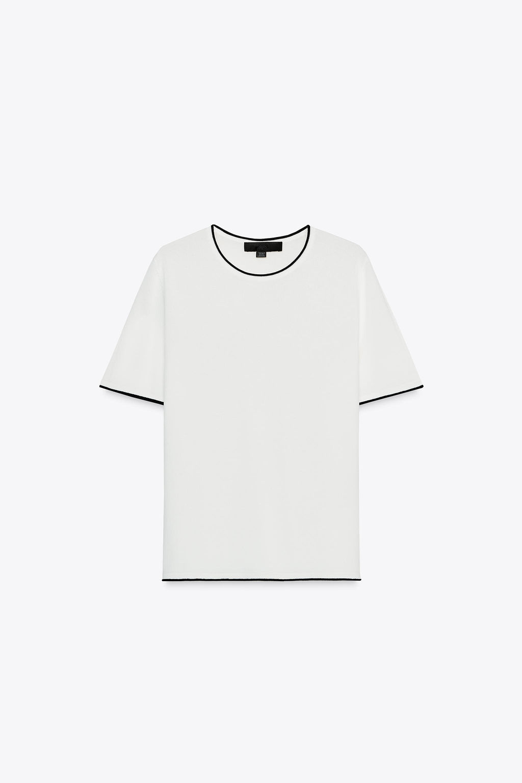 KNIT TOP WITH CONTRAST TRIMS