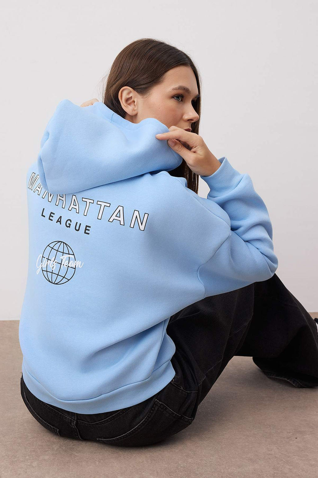 TRENDYOLMILLA Bordo S?rt Bask? Detayl? Kapusonlu Kal?n Ici Polarl? Orme Sweatshirt TWOAW22SW0711  фото 10