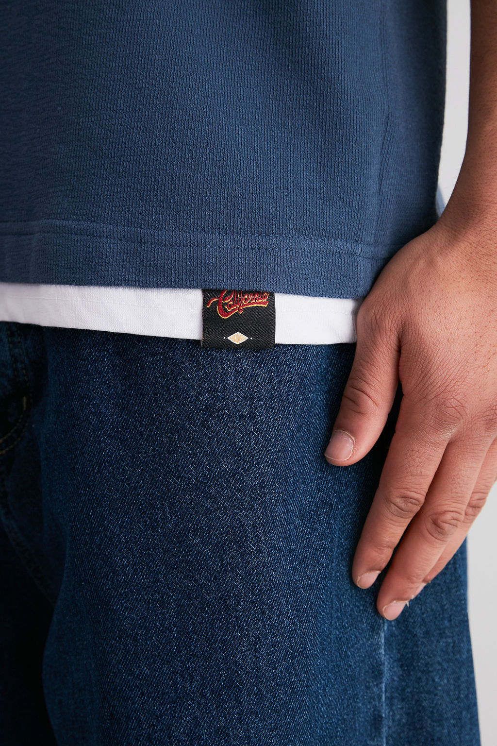 Indigo Oversize Parca Detayl? Dokulu %100 Pamuklu T-Shirt TMNSS24TS00063