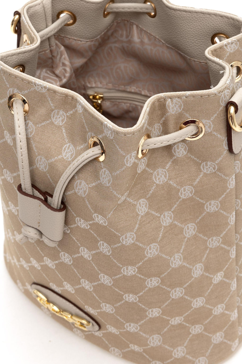 Женская бежевая сумка Неожиданная скидка в корзине