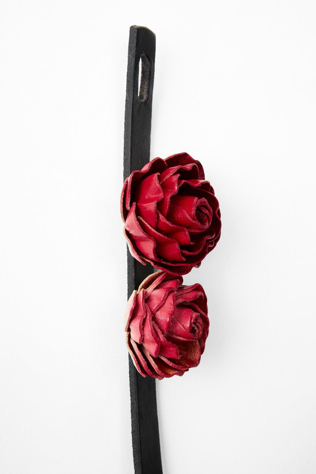 FINE LEATHER BELT WITH ROSES - Zara фото 5