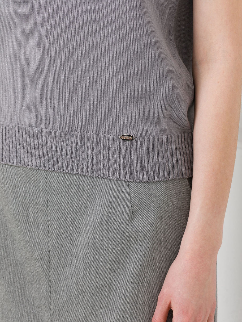 Блузка вязаная