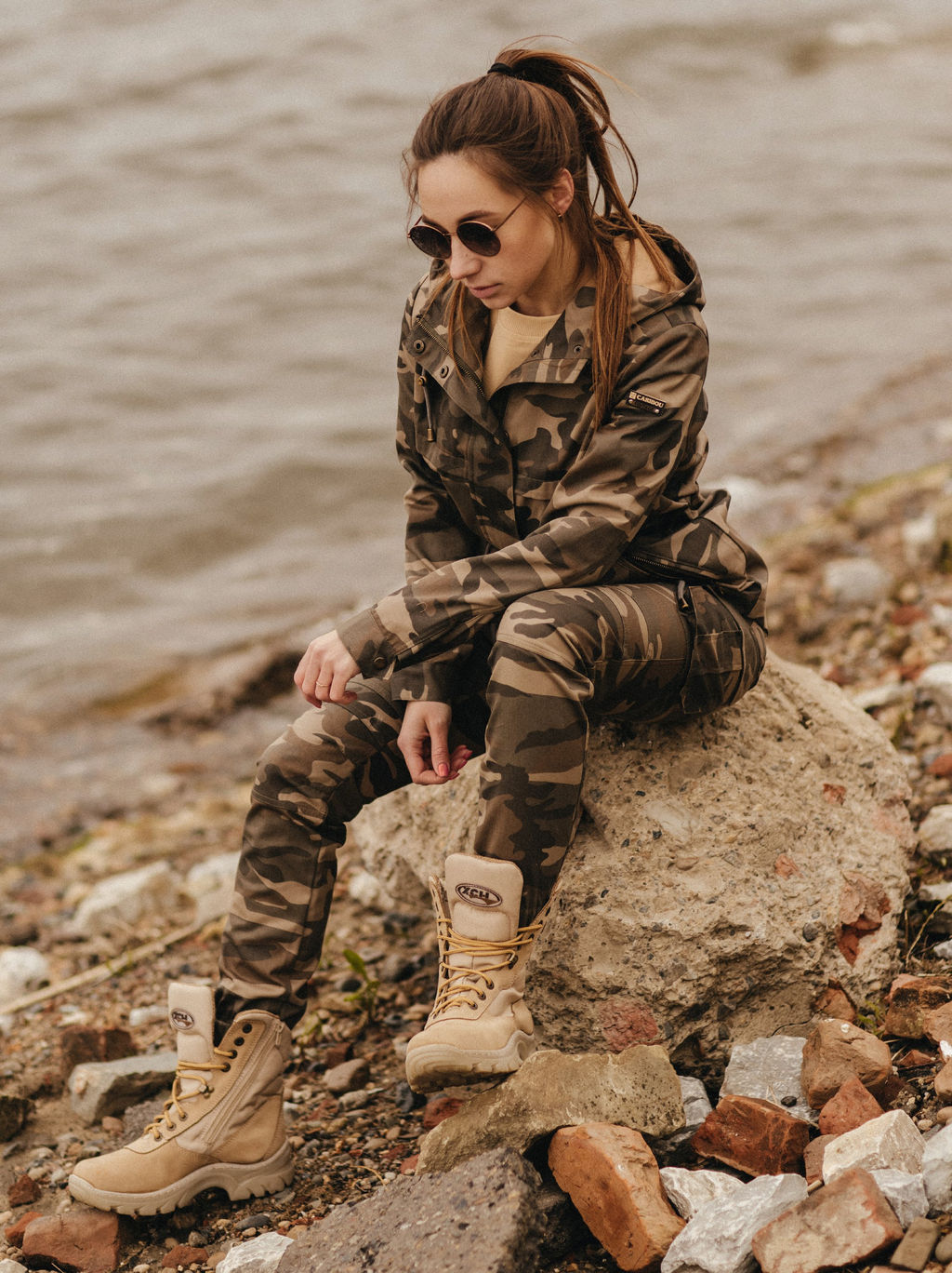 Брюки женcкие карго c накладными карманами Caribou В251 Камуфляжные (милитари) фото 2