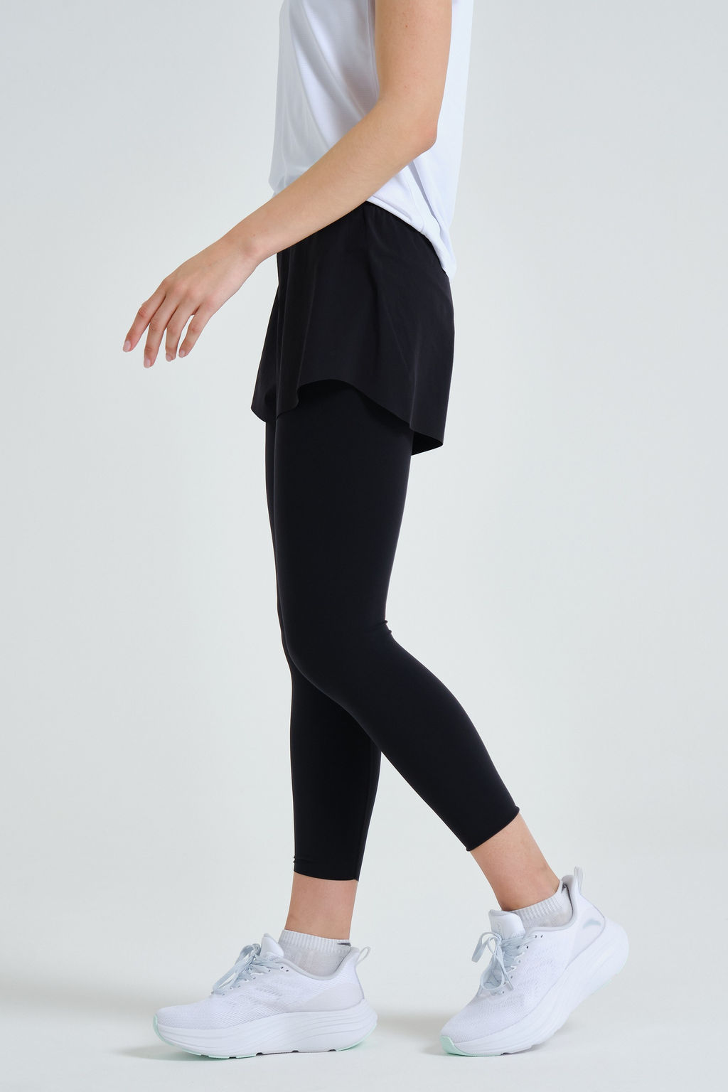 Тайтсы Черный ADVANCED RUNNING Woven Track Pants