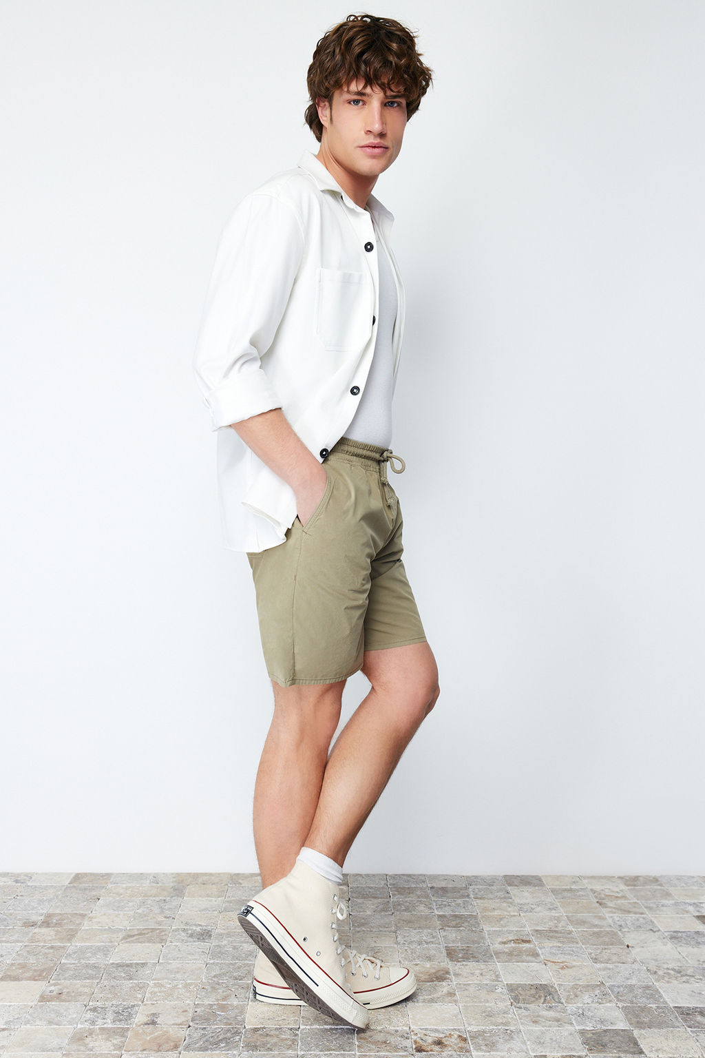 TRENDYOL MAN Lacivert Regular Fit Paper Touch Yumusak Tuseli Beli Bagc?kl? Sort Bermuda TMNSS24SR00006 - Trendyolmilla фото 11