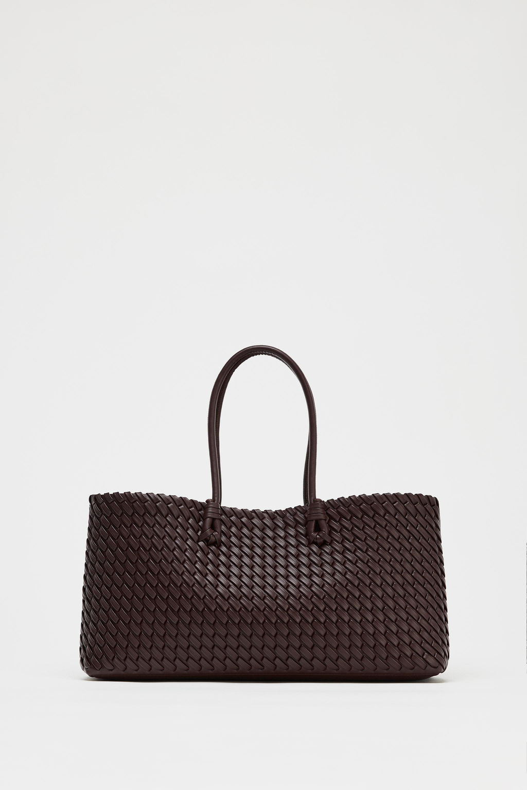 BRAIDED ELONGATED TOTE BAG
