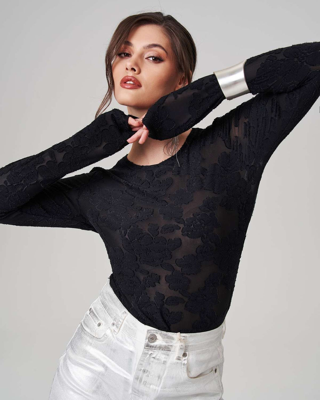 Лонгслив из текстурного трикотажа с вытравкой узора - Sahar art lab фото 2