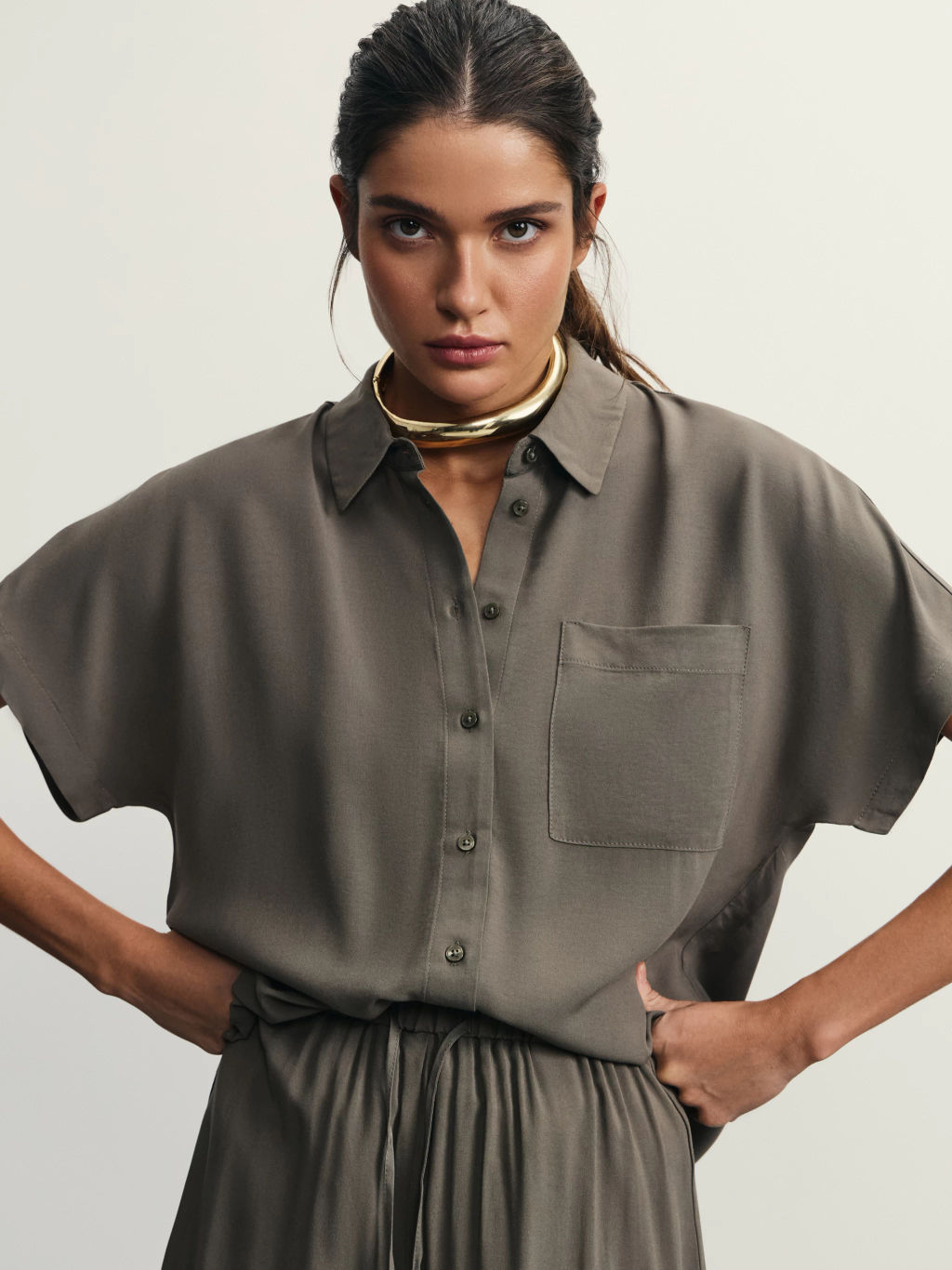 Рубашка с коротким рукавом из вискозы / Zarina  фото 3