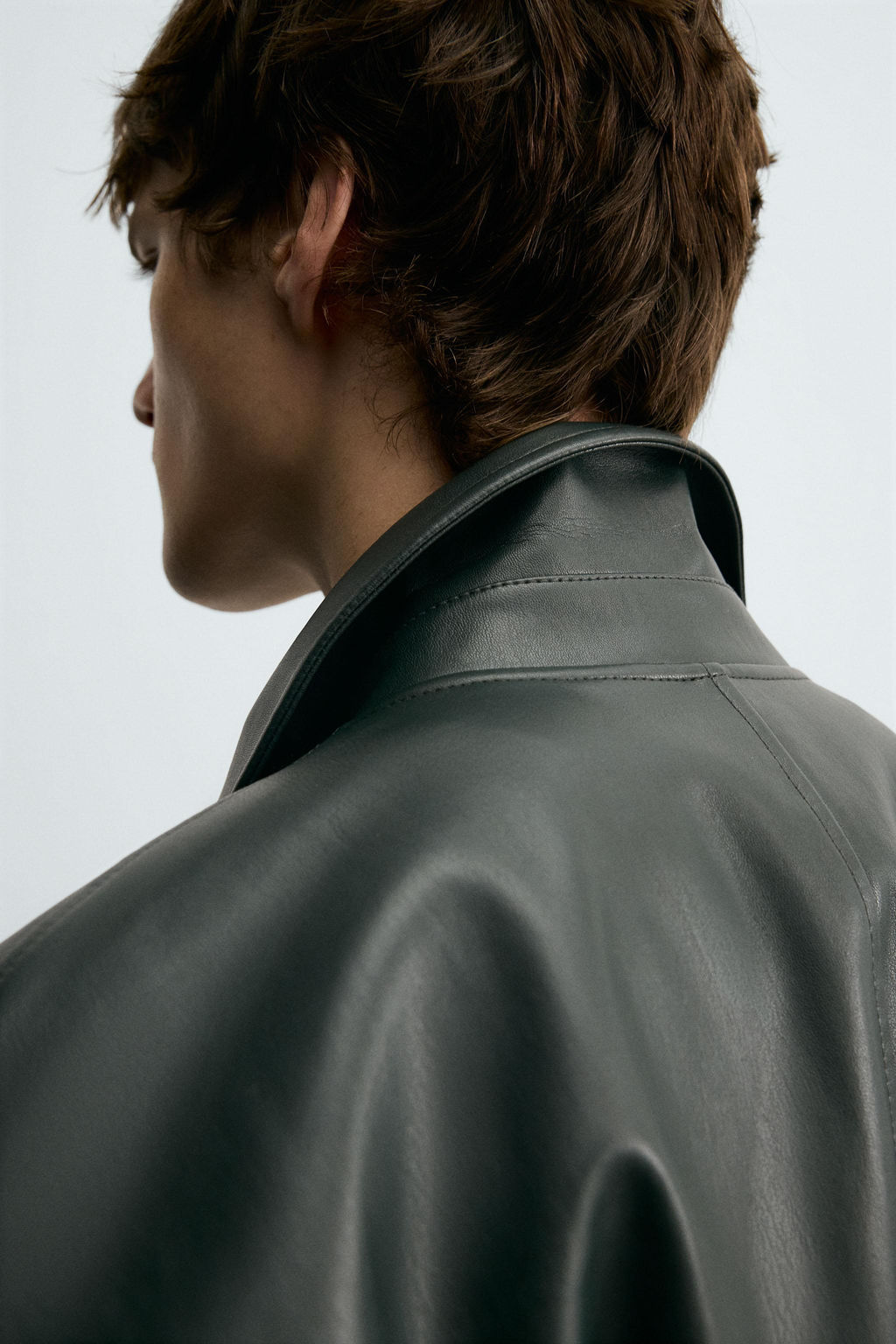 FAUX LEATHER JACKET WITH POCKETS - Zara фото 6