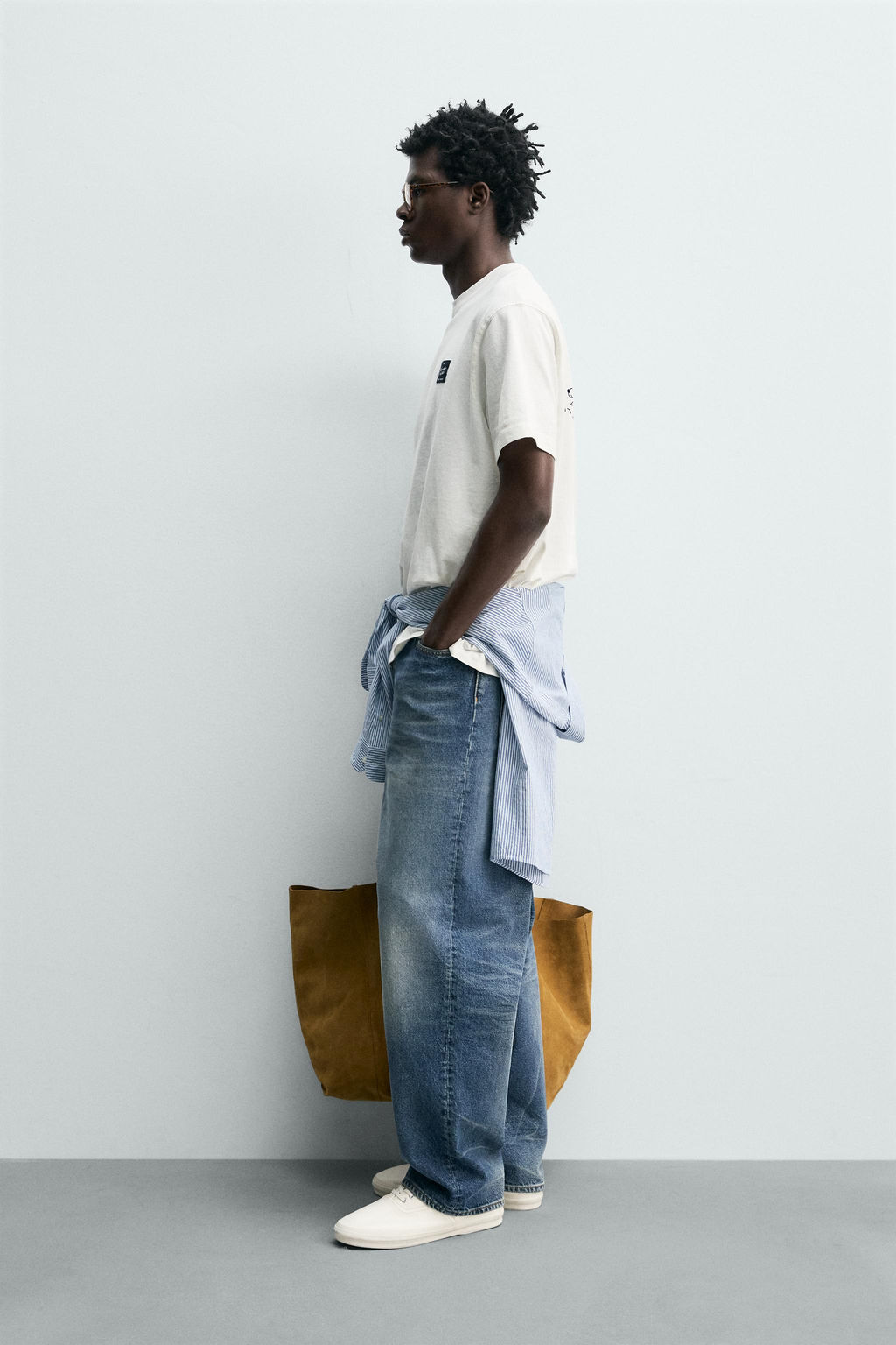 CAMISETA ESTAMPADO CONTRASTE / Beige claro - Zara фото 4