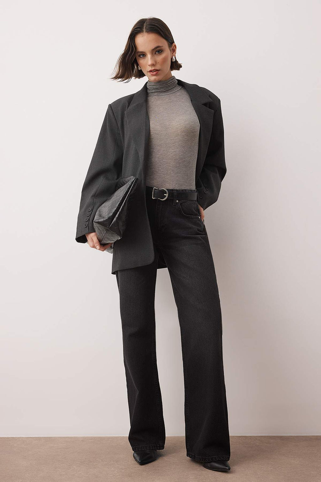 Siyah Dusuk Bel Genis Paca Wide Leg Jeans TWOAW26JE00075