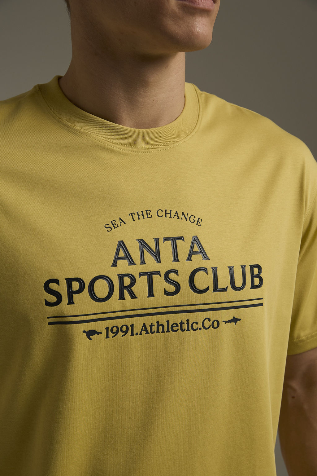 Футболка Желтый