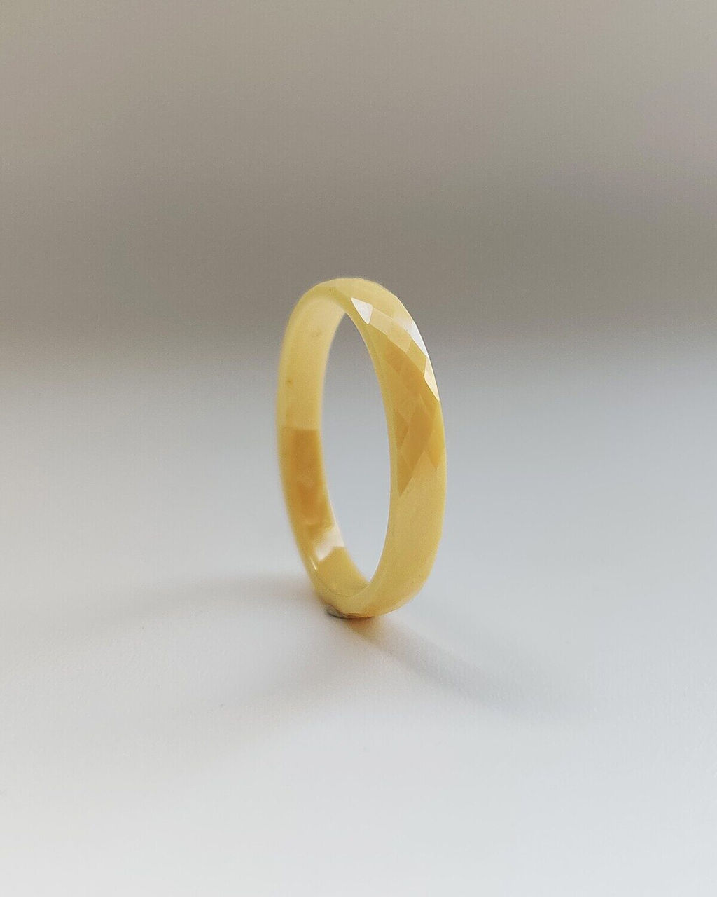 Кольцо из керамики