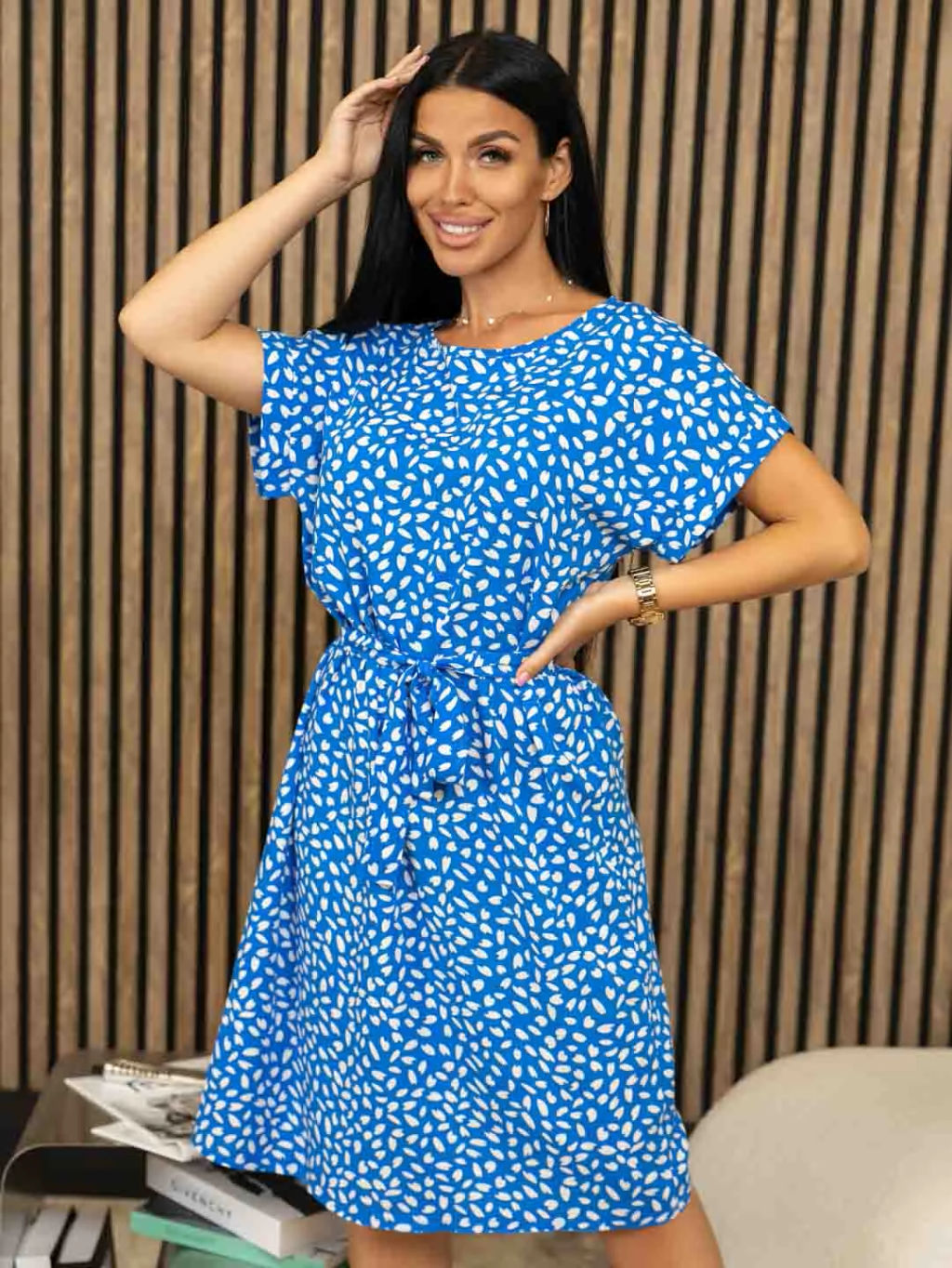 Платье женское, цвет голубой белый