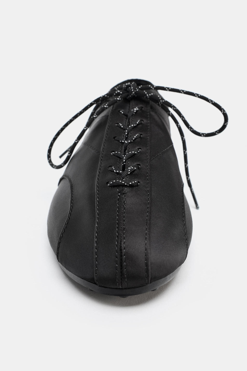 BAILARINA DEPORTIVA CORDONES / Negro - Zara фото 4