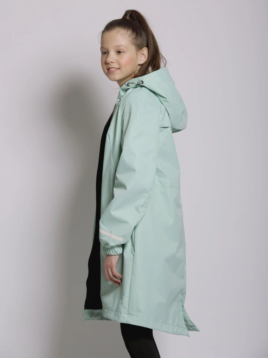 ВЕТРОВКА КОЛЛА.