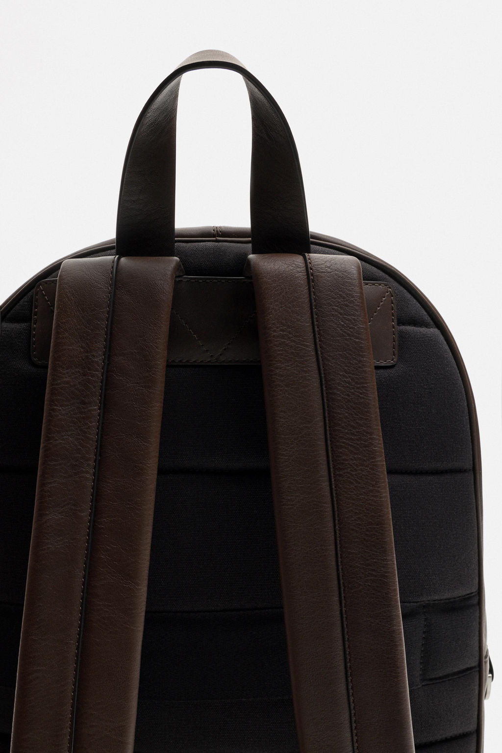 LEATHER BACKPACK - Zara фото 5