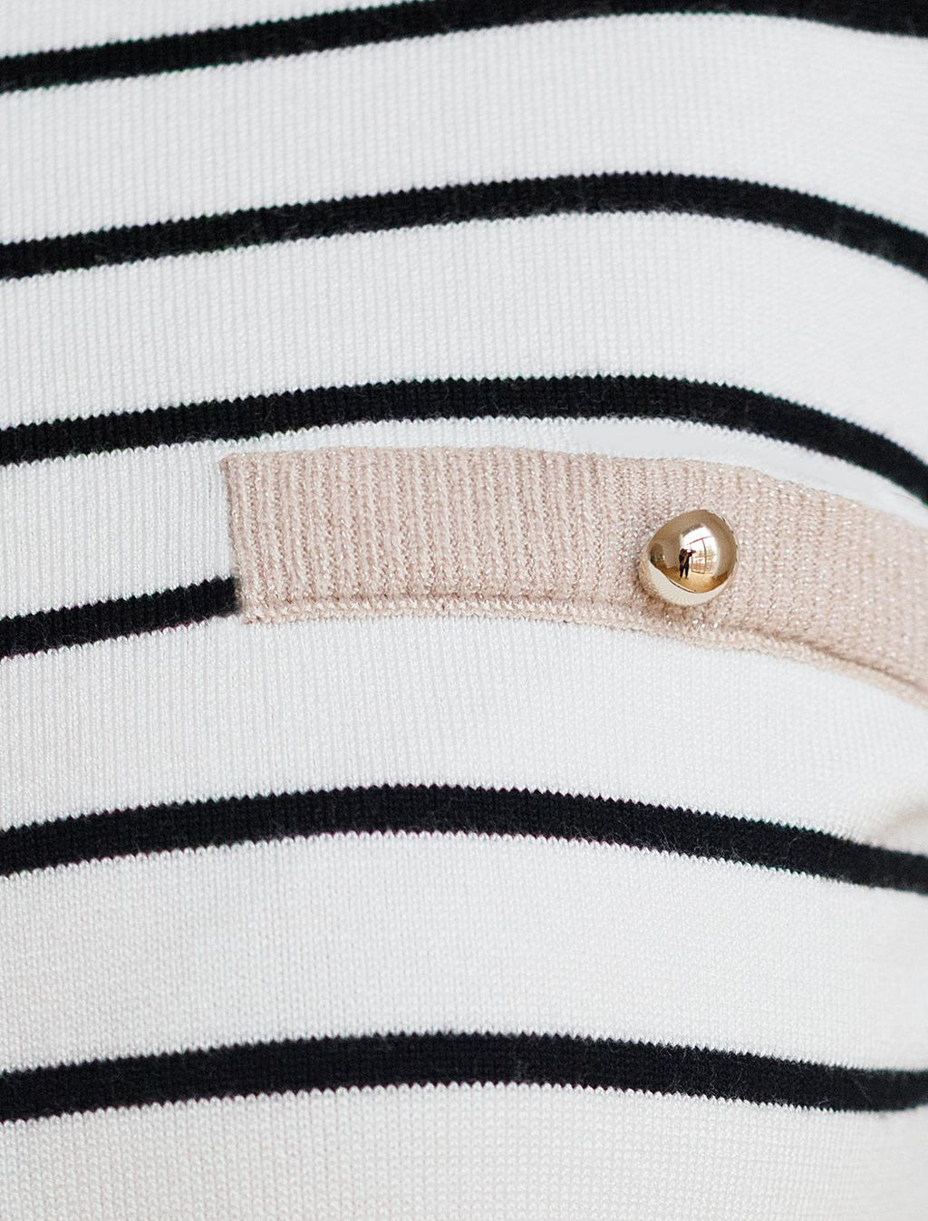 Свободный джемпер в полоску из вискозы с люрексом