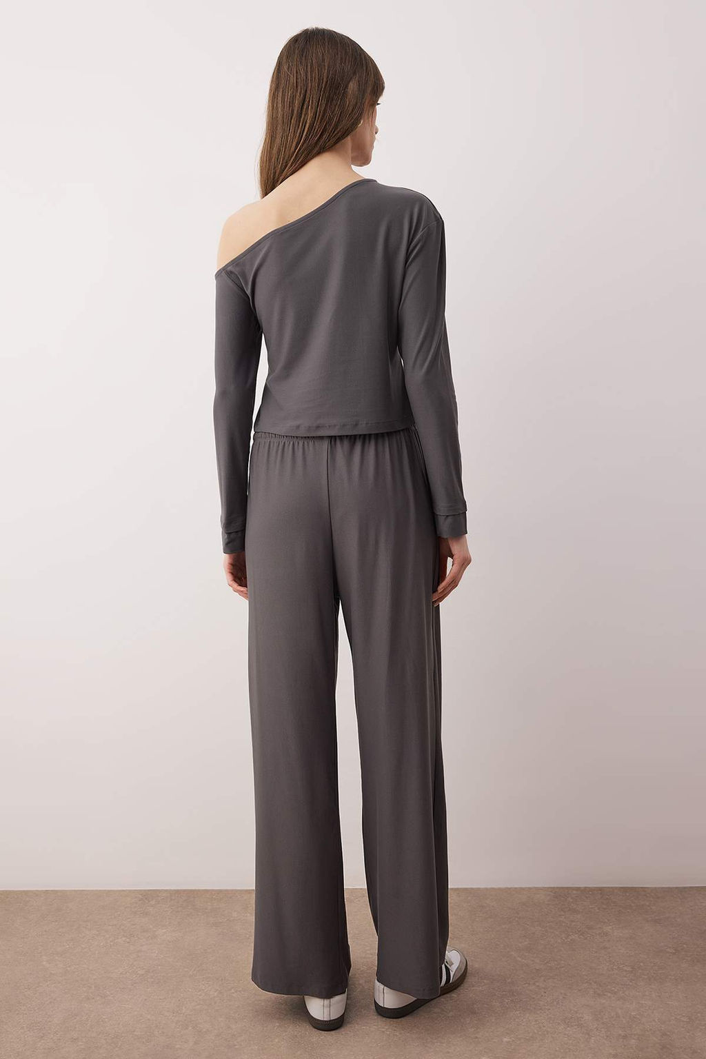 Antrasit Dusuk Kol Detayl? Yumusak Tuseli Esnek Orme Alt - Ust Tak?m TWOAW26AU00089 - Trendyolmilla фото 5