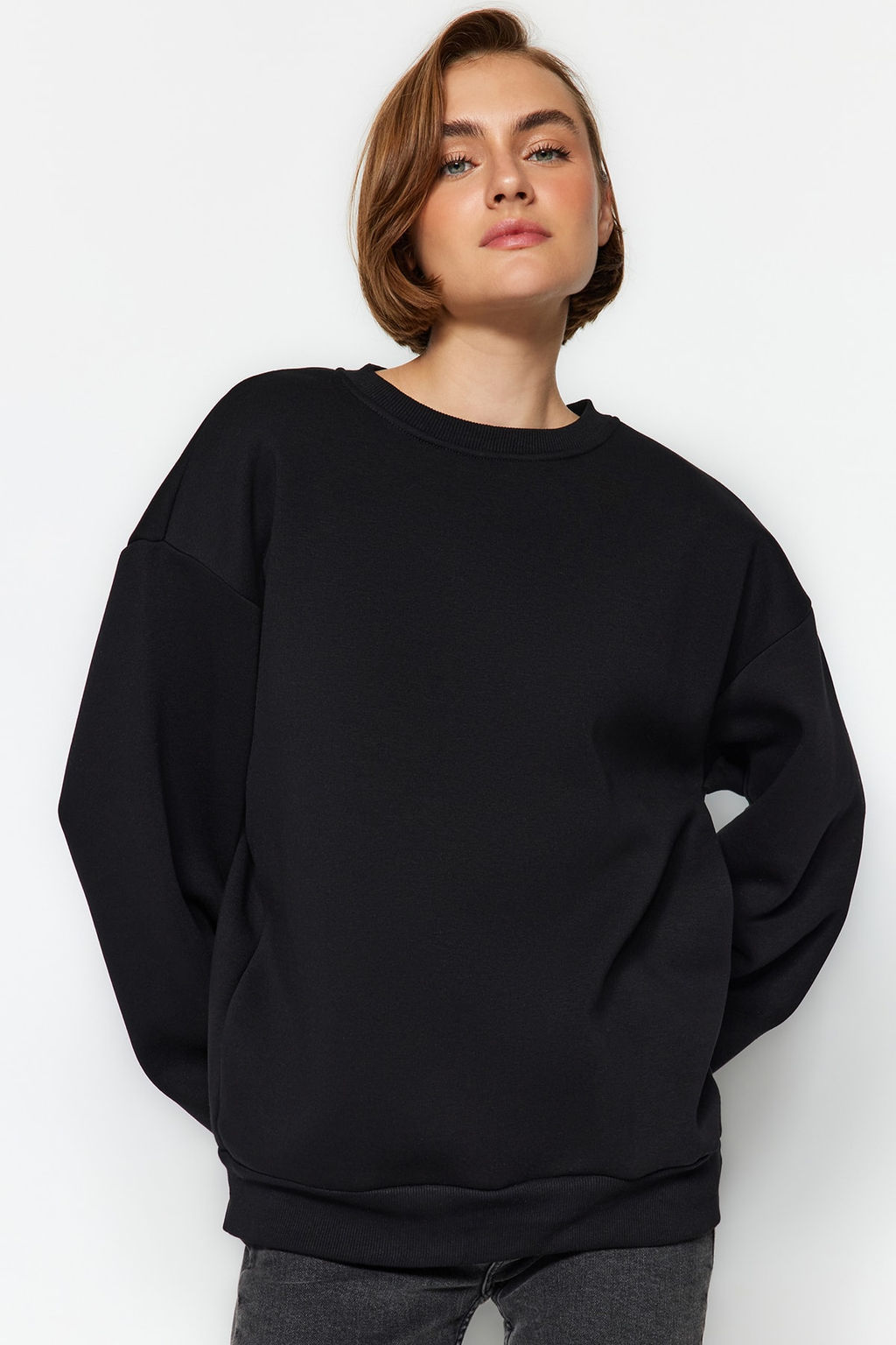 Siyah Oversize/Bol Kesim Bisiklet Yaka Kal?n/Ici polarl? Orme Sweatshirt TWOAW24SW00102