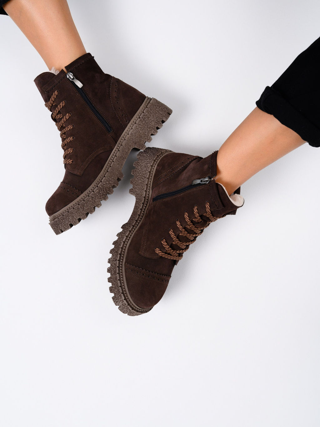 Ботинки 319.22511br.Коричневый замша/мех