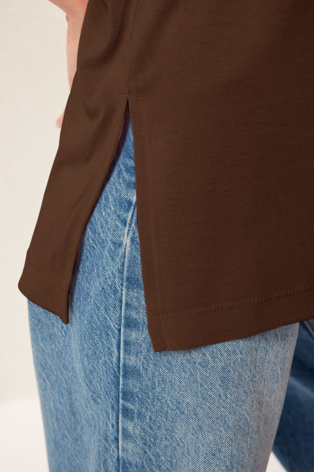 Kahverengi More Sustainable Modal Kumas Oversize/Genis Kal?p Orme T-Shirt TWOSS25TS00125