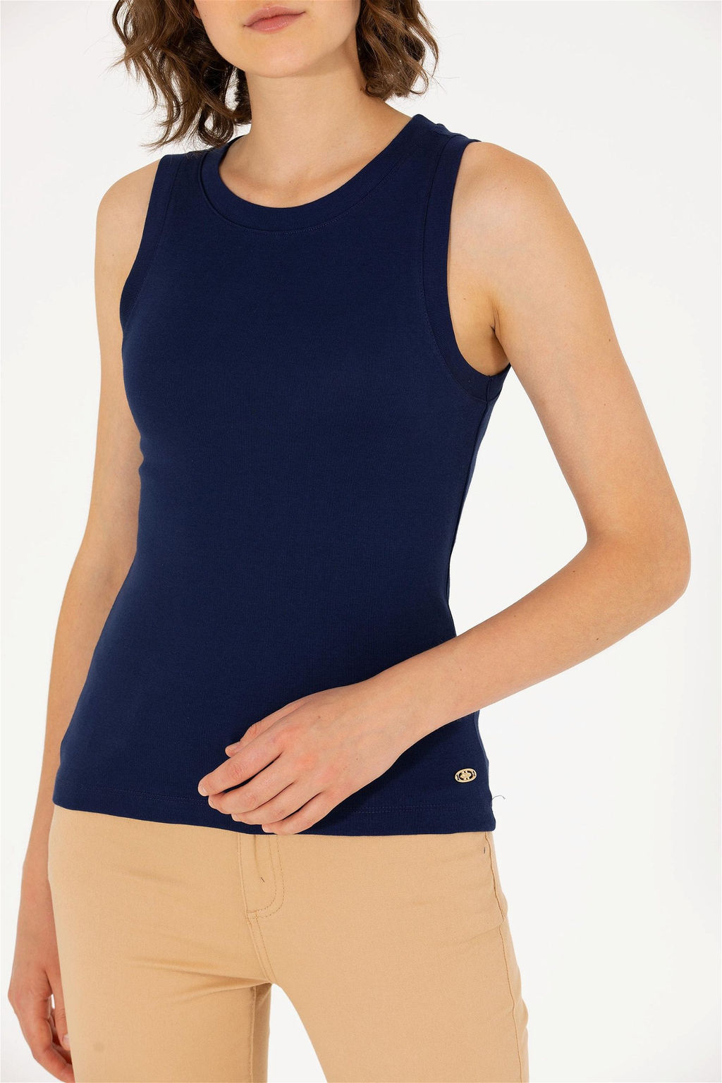U. S. Polo Assn Женская базовая футболка без рукавов темно-синего цвета с круглым вырезом - U.s. polo assn фото 13