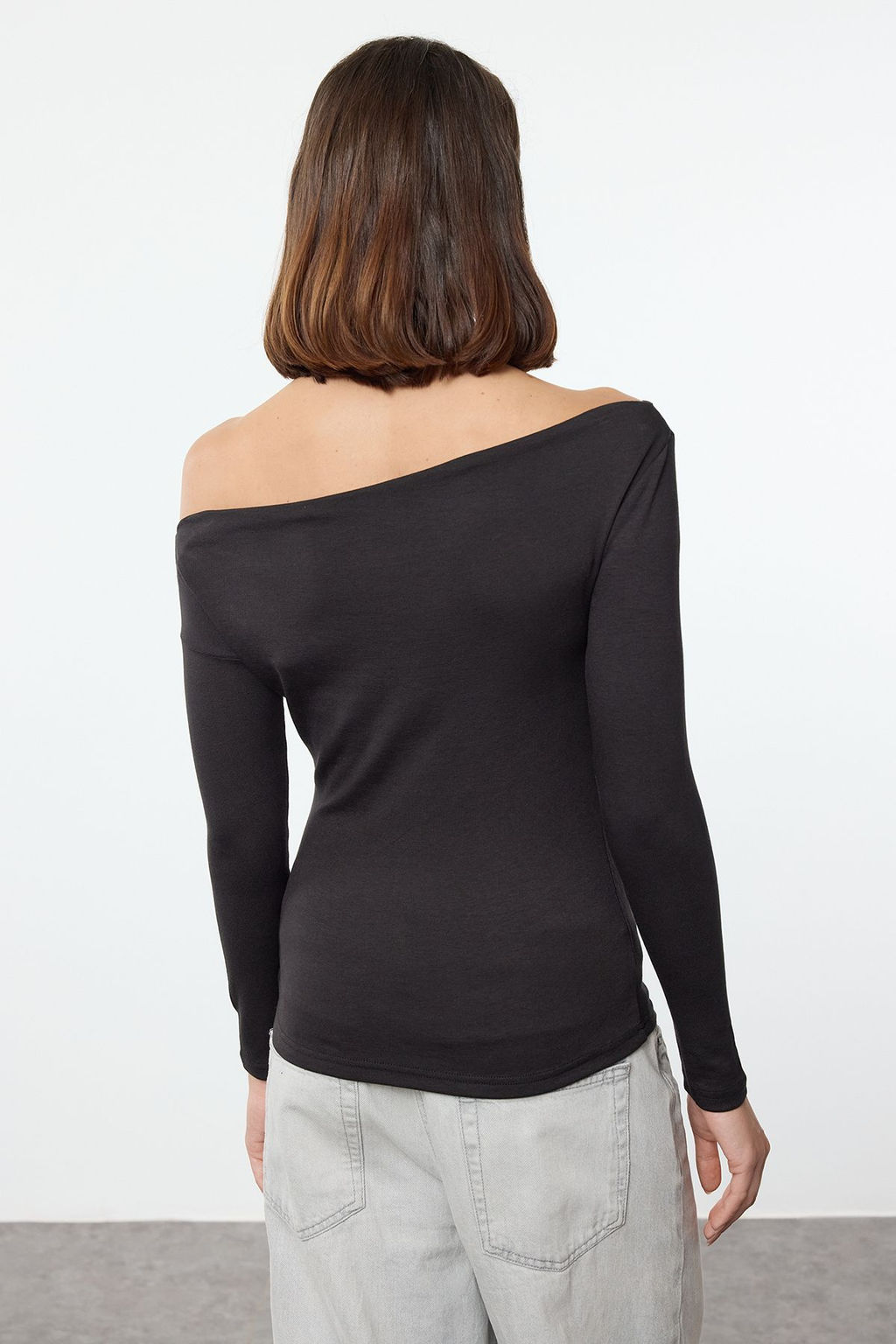 Lacivert Cizgili-Ekru Soft Touch/Yumusak Kumasl? Vucuda Oturan Esnek Orme Bluz TWOAW25BZ00063 - Trendyolmilla фото 8